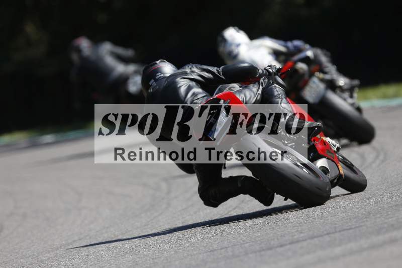 /43 08.08.2025 Discover the Bike ADR/Race 3 rot/299